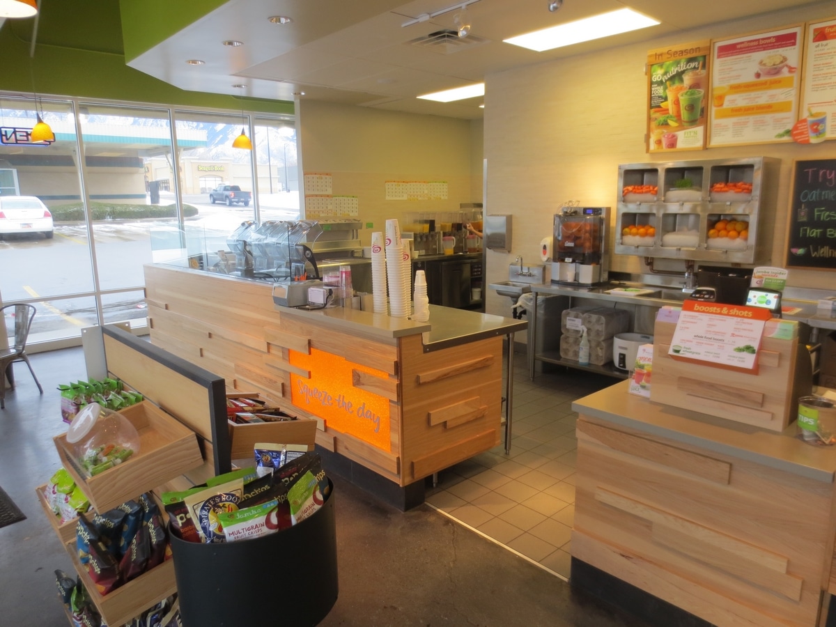 Jamba Juice in Jordan Landing JZW Architects